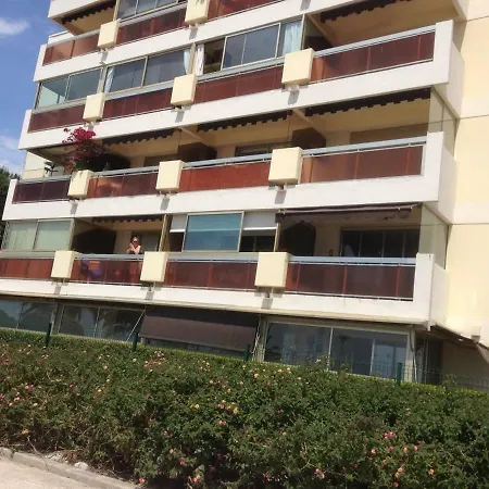 Maeva Apartment Saint-Laurent-du-Var Exterior photo